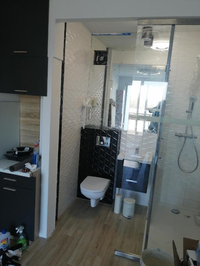 Apartamenty Galeria Polnocna Varşova Dış mekan fotoğraf