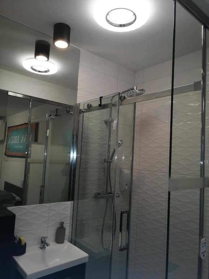 Apartamenty Galeria Polnocna Varşova Dış mekan fotoğraf