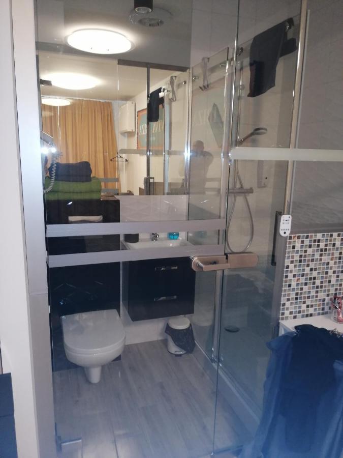 Apartamenty Galeria Polnocna Varşova Dış mekan fotoğraf